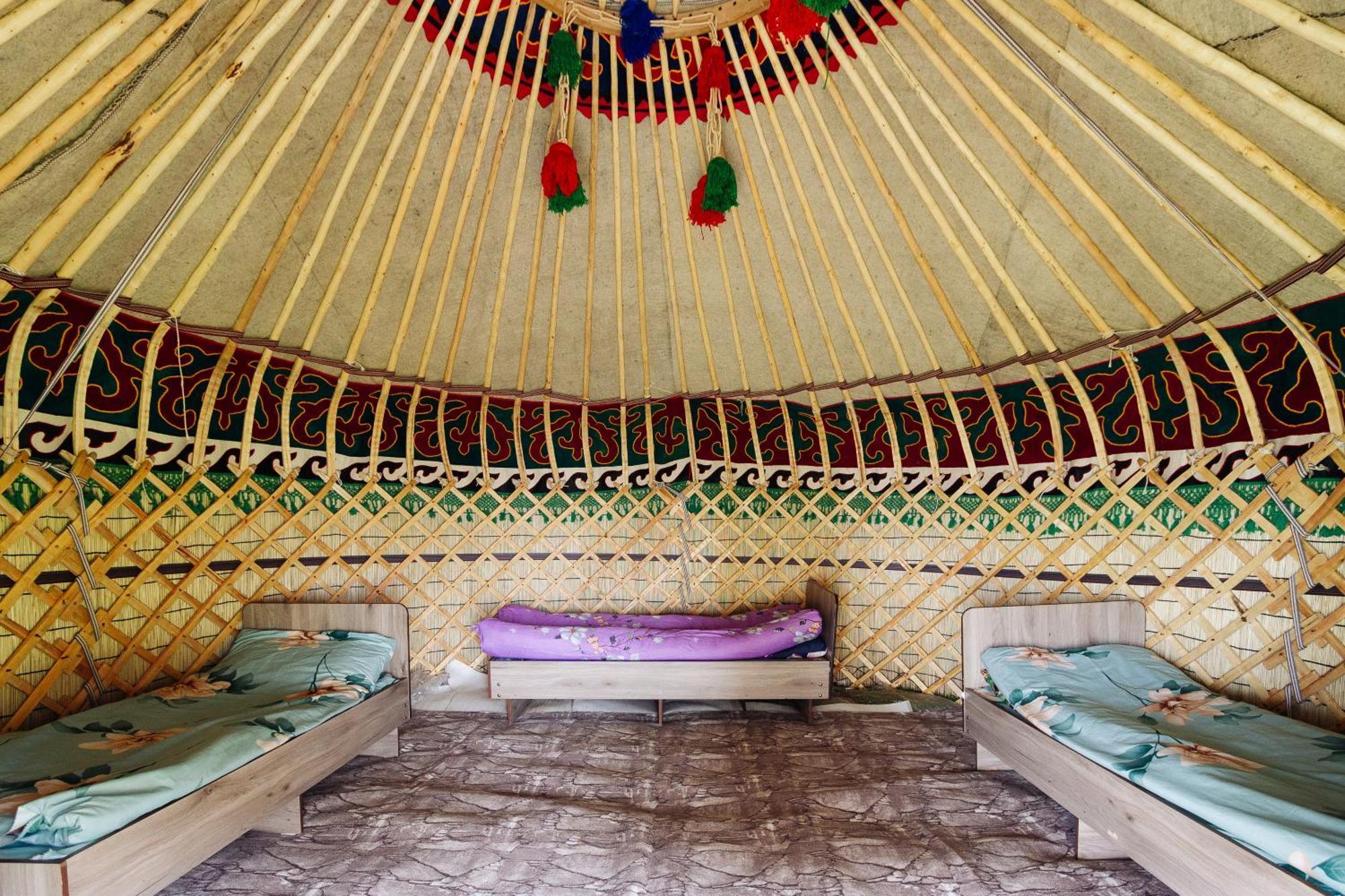 Eco Yurt Camp Arashan Hotel Teploklyuchenka Exterior photo
