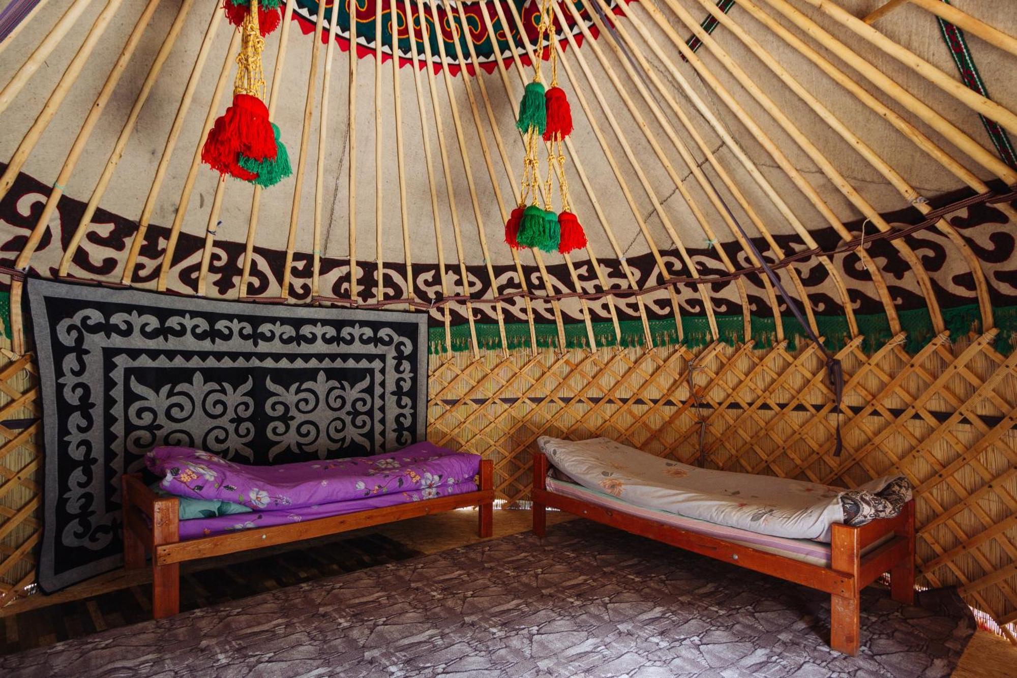 Eco Yurt Camp Arashan Hotel Teploklyuchenka Exterior photo