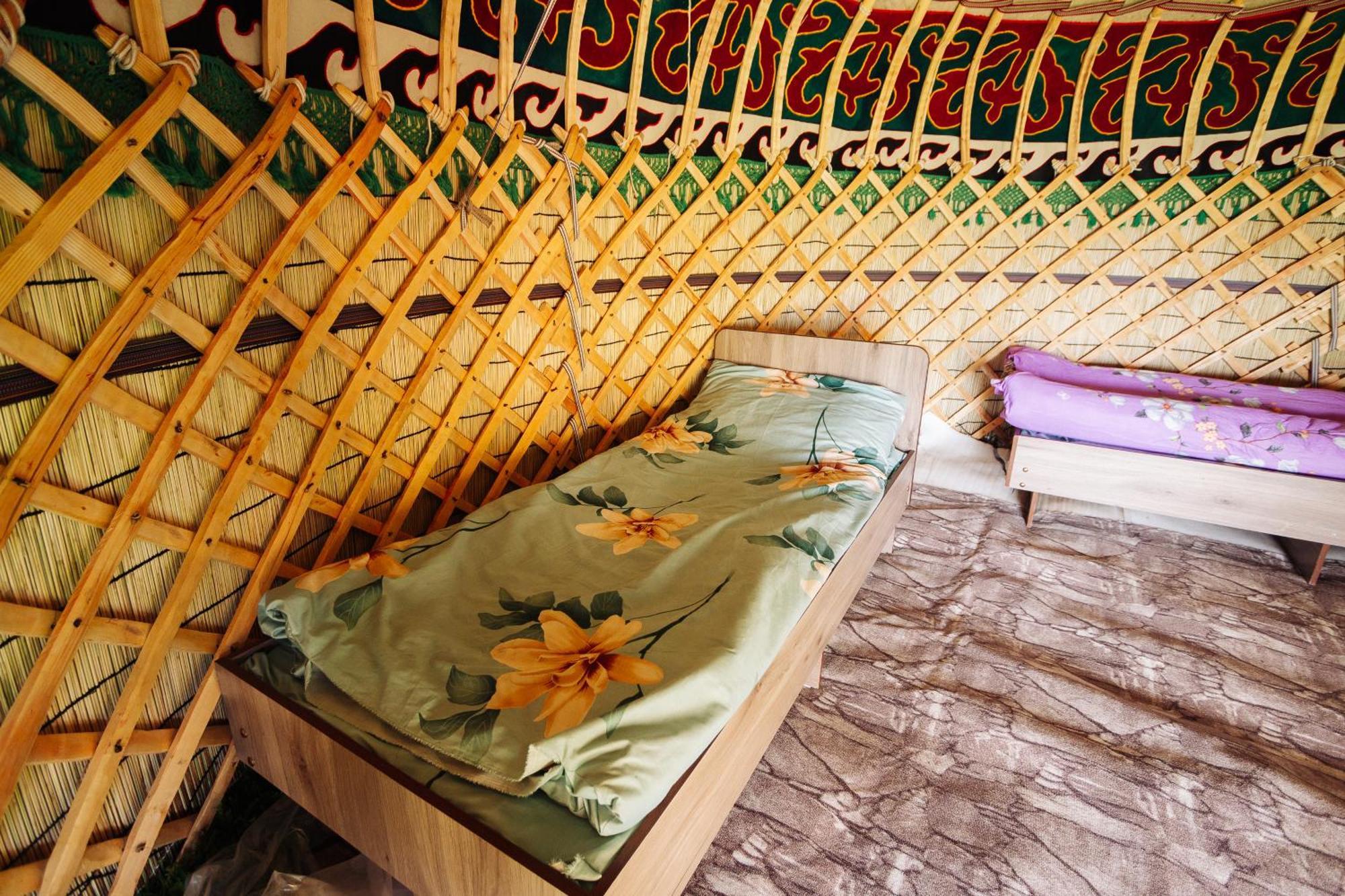 Eco Yurt Camp Arashan Hotel Teploklyuchenka Exterior photo